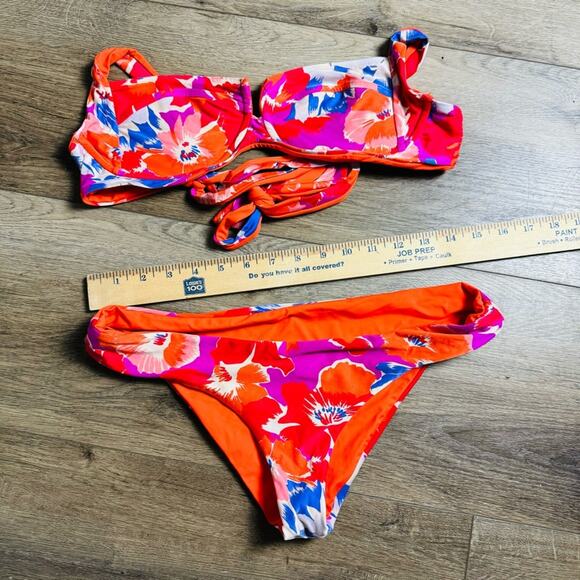 L*Space Sandy Bikini Bottom in Super Bloom bikini no wire woman’s large - Picture 7 of 11